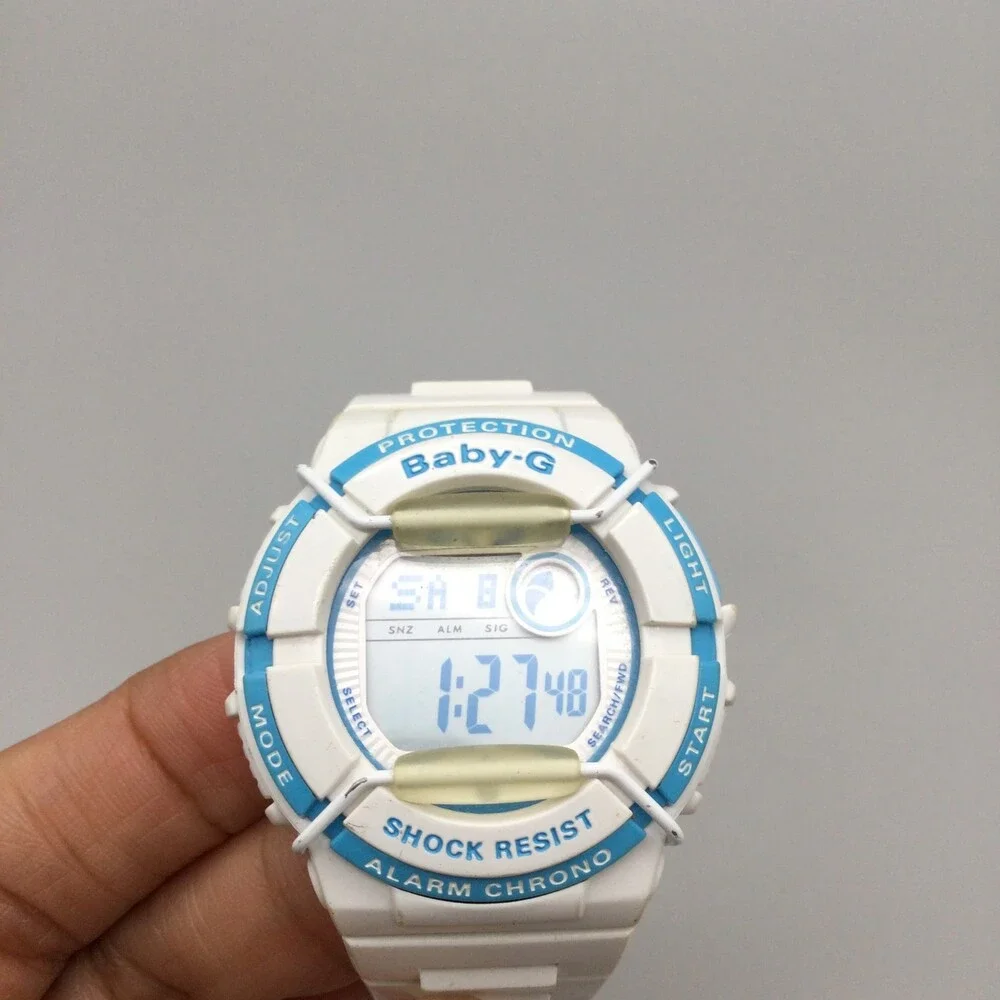 Casio Baby-G Watch Men 3212 BGD-120P 39mm White Blue Day Date New Battery